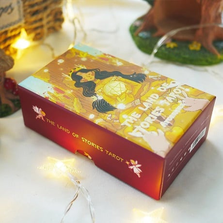 Trọn Ý Nghĩa Bộ Land of Stories Tarot - Cánh Cổng Đến Thế Giới Cổ Tích - Land of Stories Tarot: Cánh Cổng Đến Thế Giới Cổ Tích Trọn Ý Nghĩa Bộ Land of Stories Tarot - Cánh Cổng Đến Thế Giới Cổ Tích