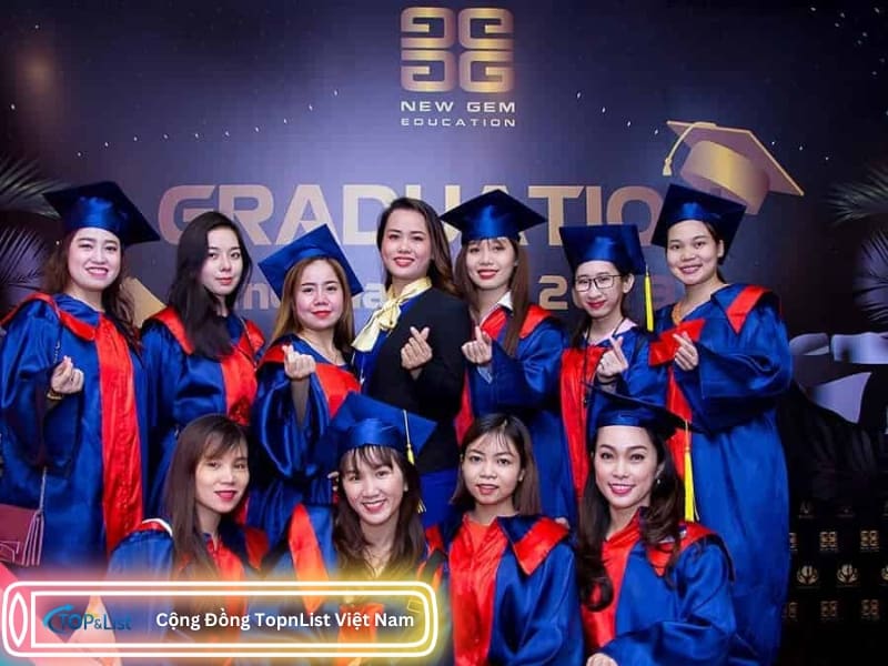 Học Nối Mi Ở Phú Nhuận Trung tâm đào tạo thẩm mỹ New Gem