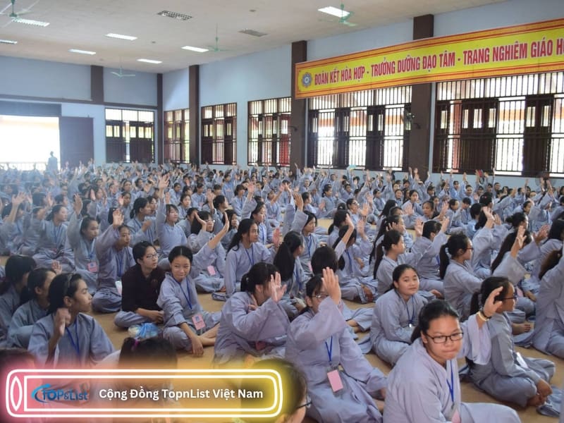 Top 10 Khóa Tu Mùa Hè Nuôi Dưỡng Thiện Tín Cho Trẻ Em