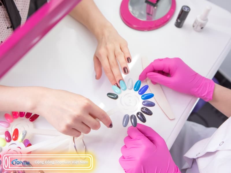 Tiệm Nail Quận 7 Đẹp, Uy Tín, Chất Lượng Ở TPHCM